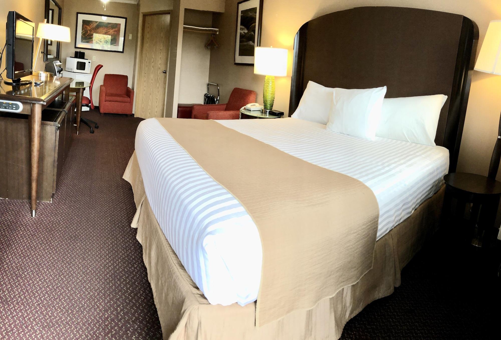Coast Courtenay Hotel Esterno foto