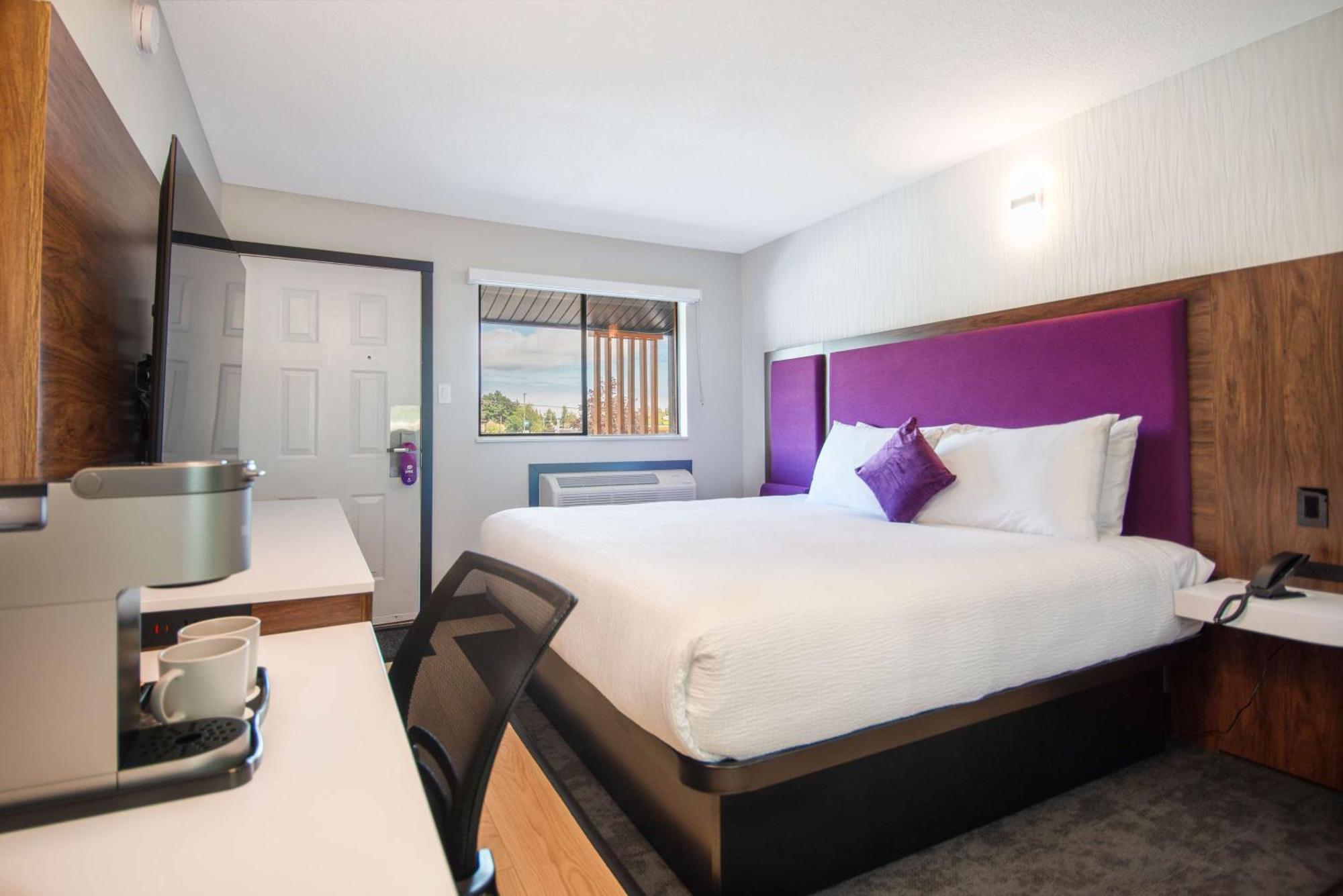 Coast Courtenay Hotel Esterno foto